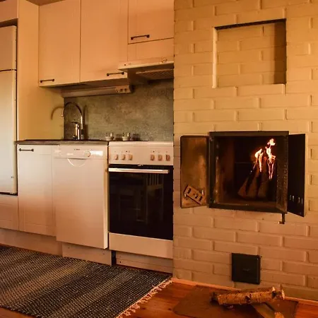 בקתה Loma-autio Apaja פומלה